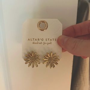 Altar’d State Gold Flower Earrings! Never Worn!